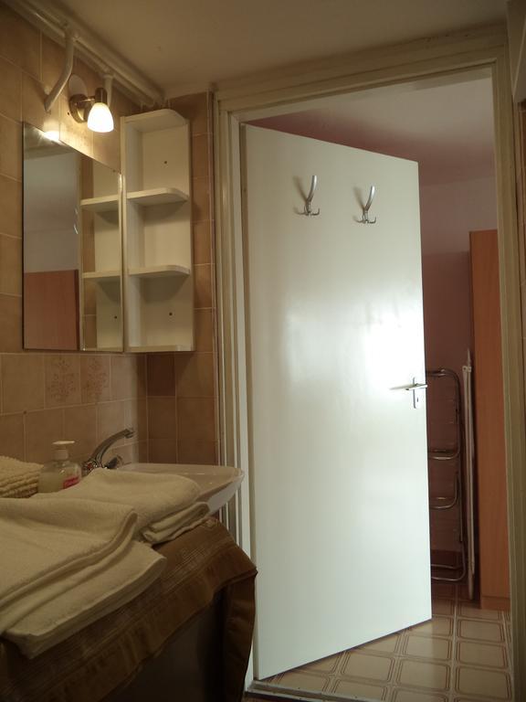 Napkelte Apartman Тихань Номер фото