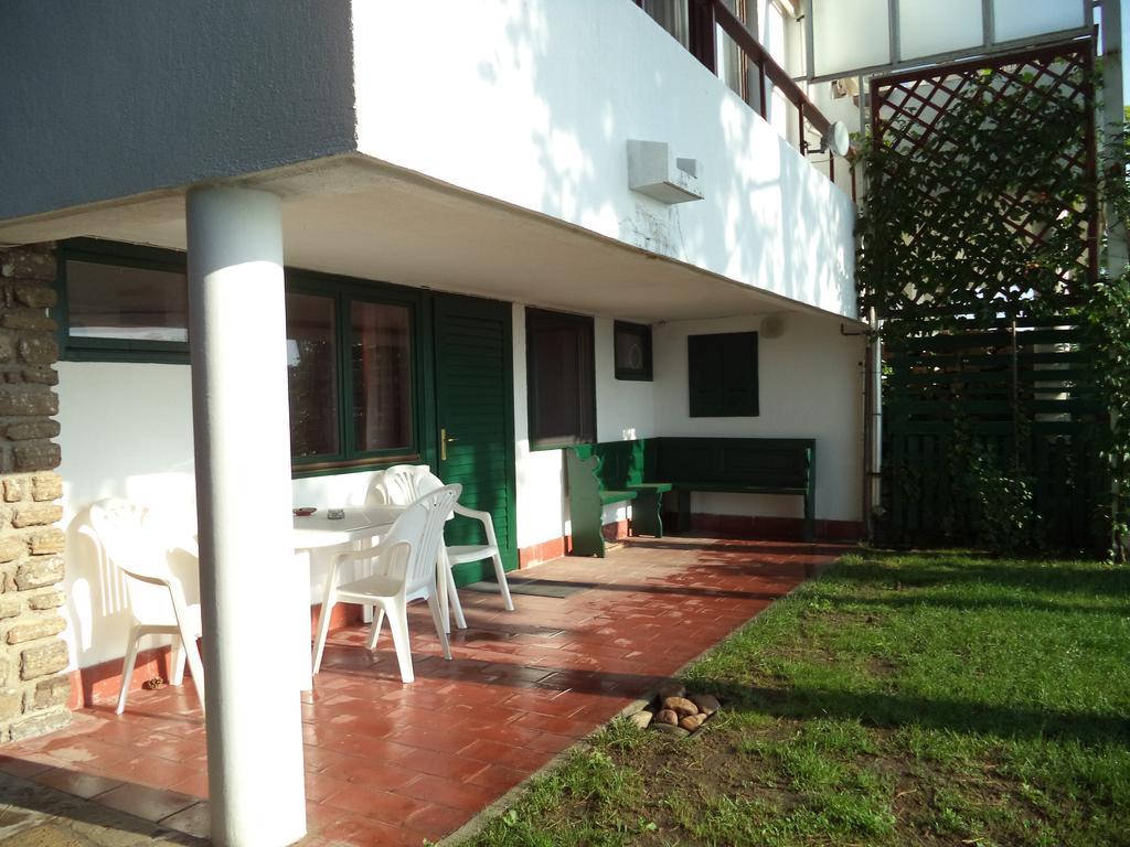 Napkelte Apartman Тихань Номер фото